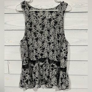 2 in 1 Cabi tank shirts! Size Large